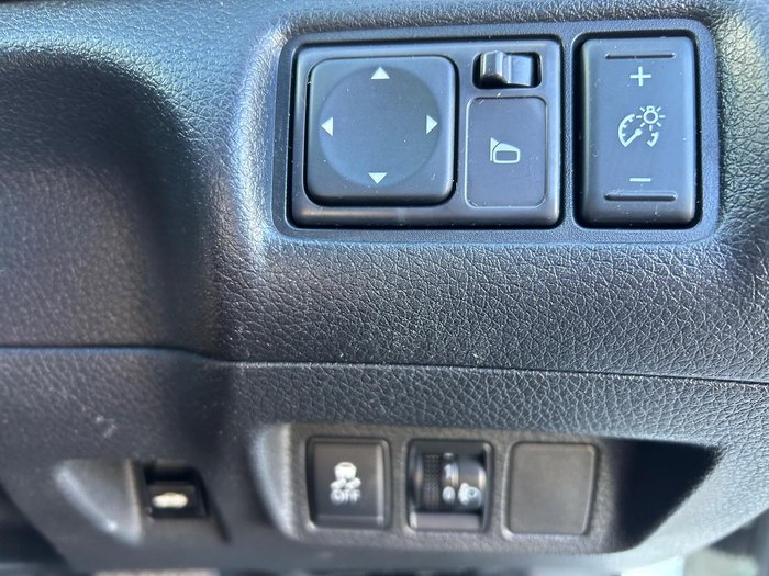 2015 Nissan Pulsar ST-L