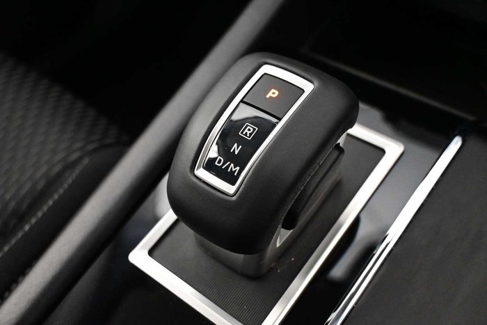 2024 Mitsubishi Outlander LS