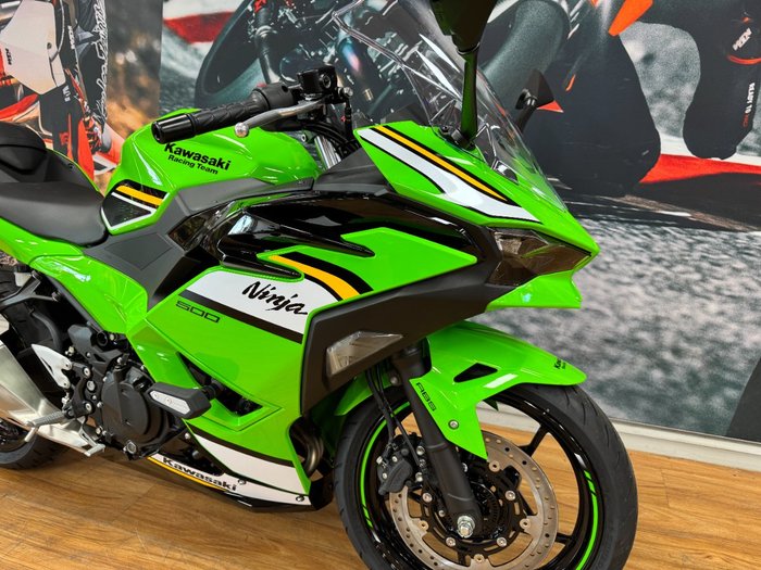 2025 Kawasaki NINJA 500 SE (LAMS) KRT GREEN
