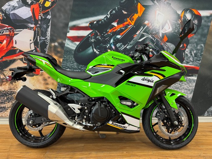 2025 Kawasaki NINJA 500 SE (LAMS) KRT GREEN