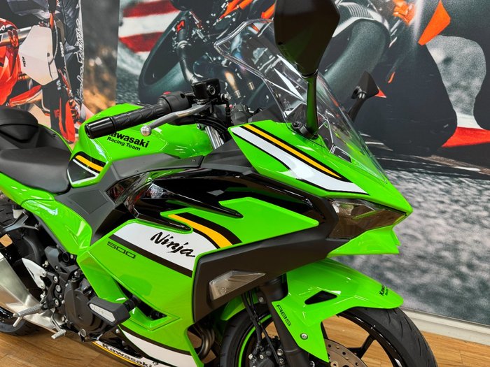 2025 Kawasaki NINJA 500 SE (LAMS) KRT GREEN