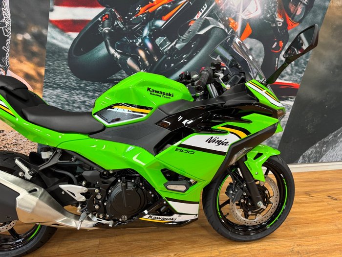 2025 Kawasaki NINJA 500 SE (LAMS) KRT GREEN