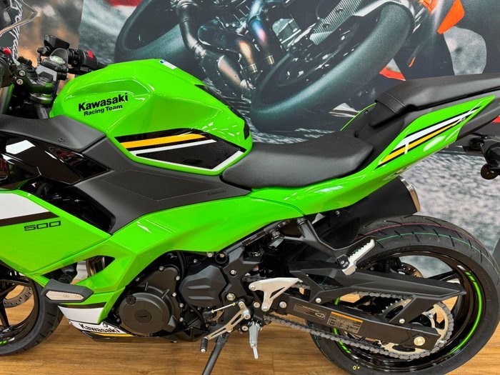 2025 Kawasaki NINJA 500 SE (LAMS) KRT GREEN