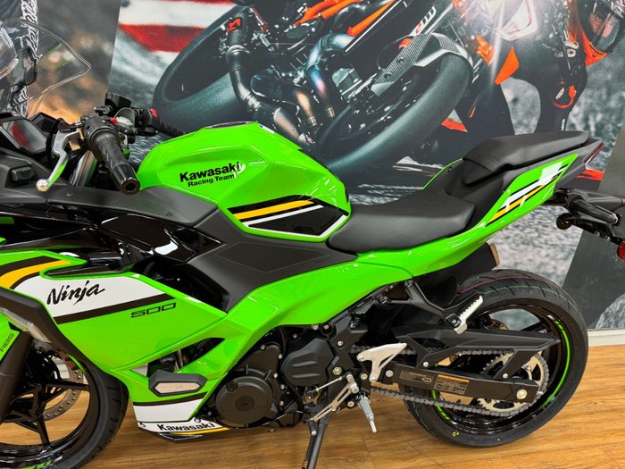 2025 Kawasaki NINJA 500 SE (LAMS) KRT GREEN