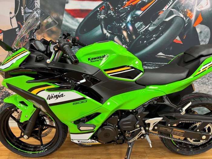 2025 Kawasaki NINJA 500 SE (LAMS) KRT GREEN