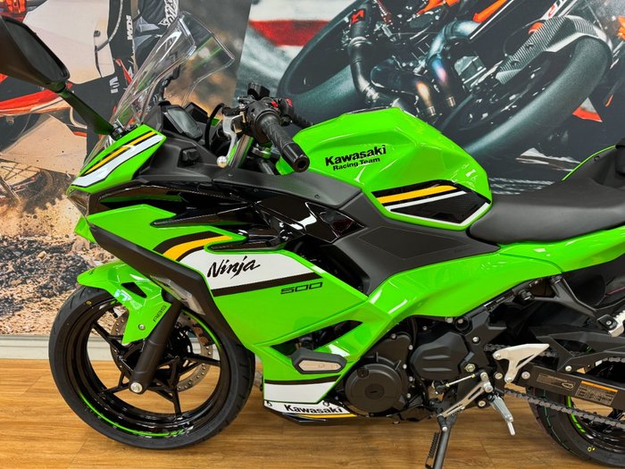 2025 Kawasaki NINJA 500 SE (LAMS) KRT GREEN