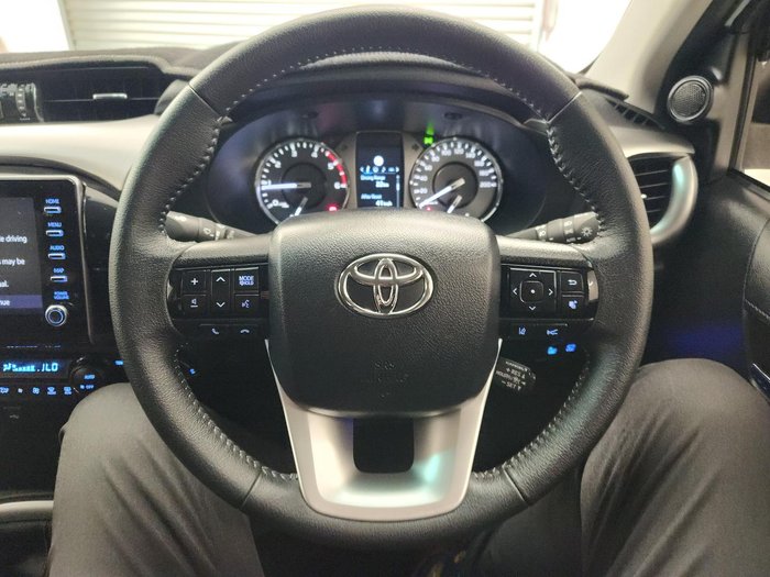 2023 Toyota Hilux SR5 GUN126R 4X4 Dual Range Glacier White