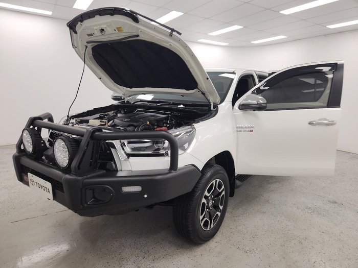 2023 Toyota Hilux SR5 GUN126R 4X4 Dual Range Glacier White