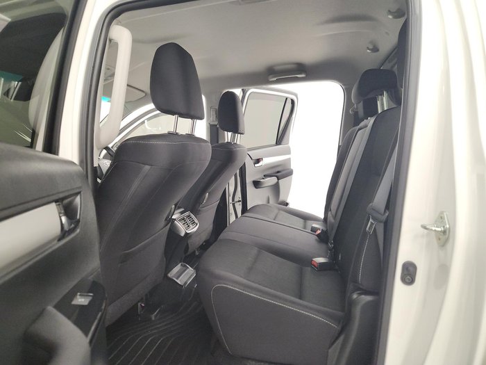 2023 Toyota Hilux SR5 GUN126R 4X4 Dual Range Glacier White