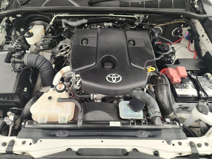 2023 Toyota Hilux SR5 GUN126R 4X4 Dual Range Glacier White