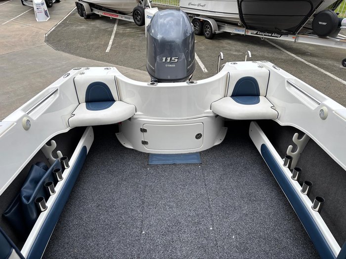 2015 Streaker 5250 Navigator