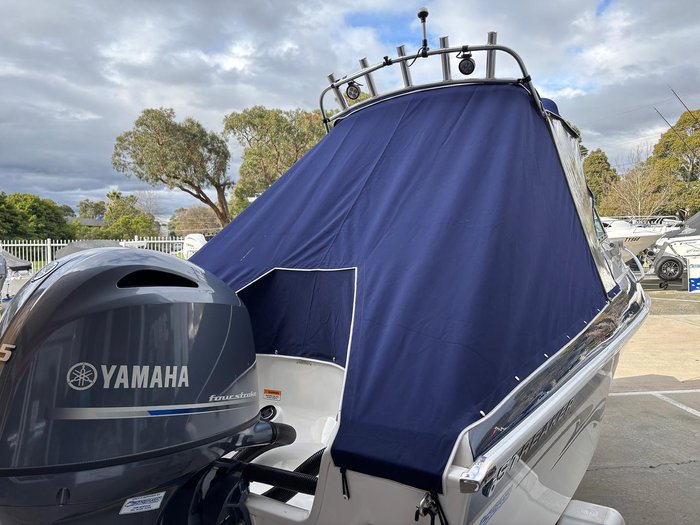 2015 Streaker 5250 Navigator