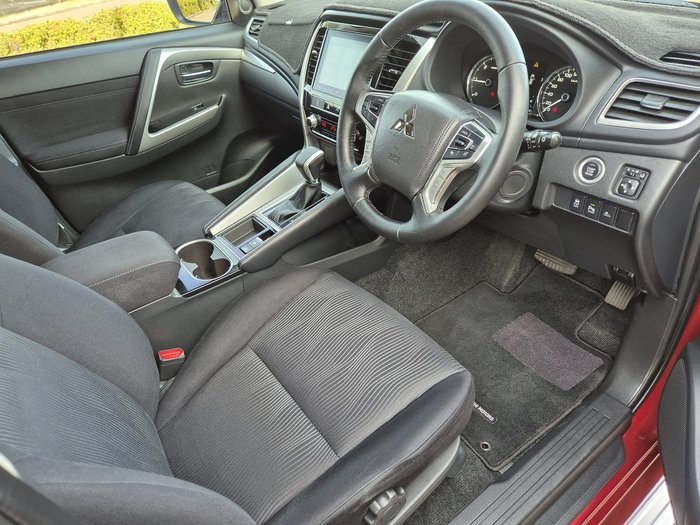 2022 Mitsubishi Pajero Sport GLS