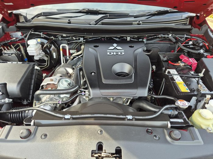 2022 Mitsubishi Pajero Sport GLS