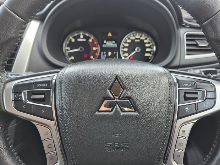 2022 Mitsubishi Pajero Sport GLS