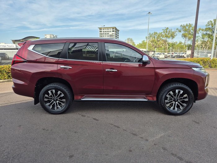 2022 Mitsubishi Pajero Sport GLS