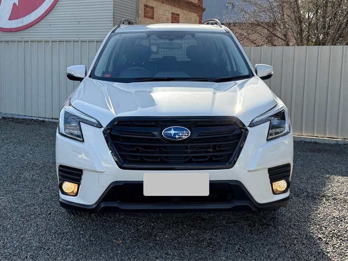 2023 Subaru Forester 2.5i