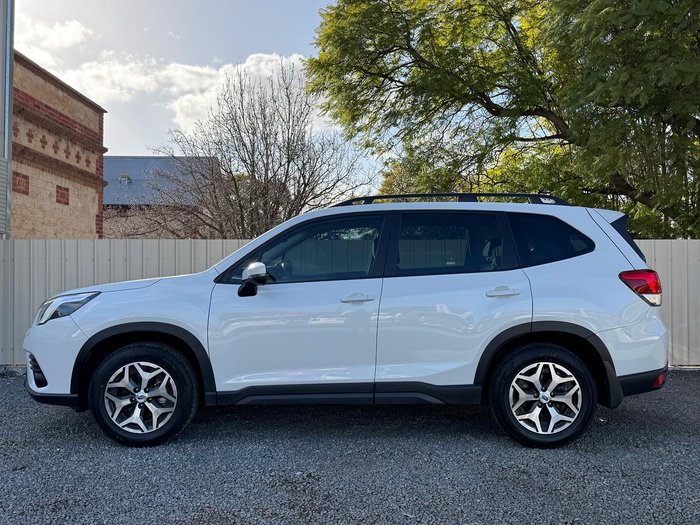 2023 Subaru Forester 2.5i