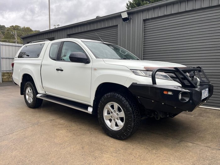 2019 Mitsubishi Triton GLX+ MR MY20 4X4 Dual Range White