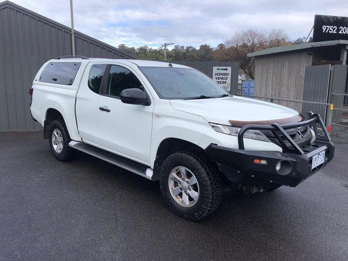 2019 Mitsubishi Triton GLX+ MR MY20 4X4 Dual Range White