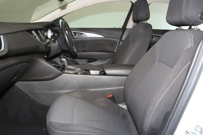 2019 Holden Commodore LT