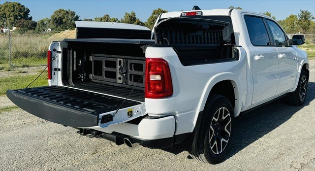 2025 RAM 1500 Laramie Sport Hurricane SO RamBox