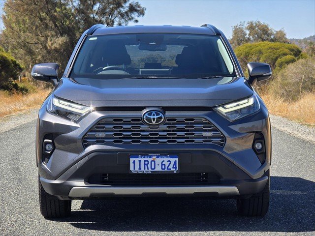 2025 Toyota RAV4 GXL