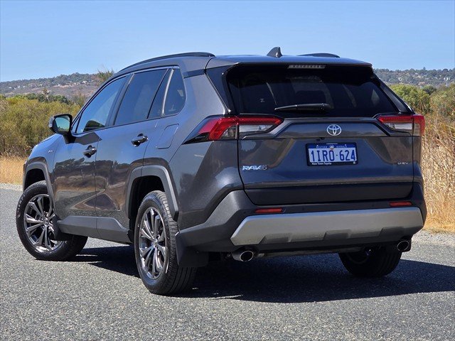 2025 Toyota RAV4 GXL