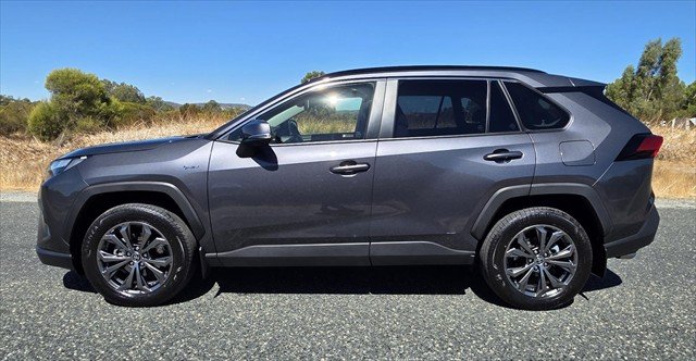 2025 Toyota RAV4 GXL