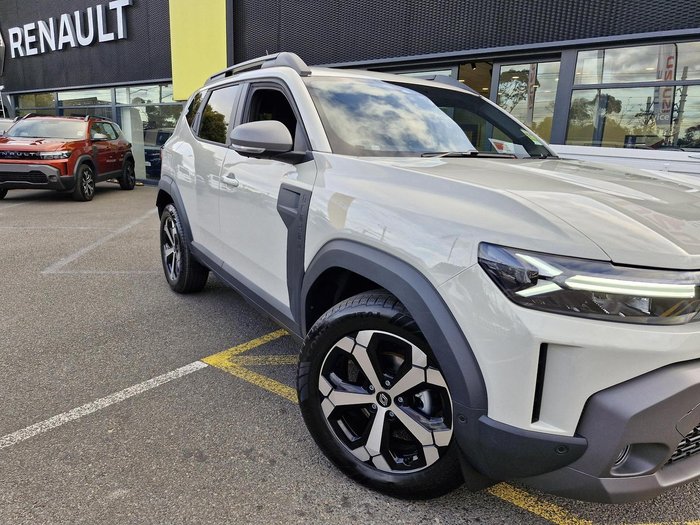 2025 Renault Duster Techno