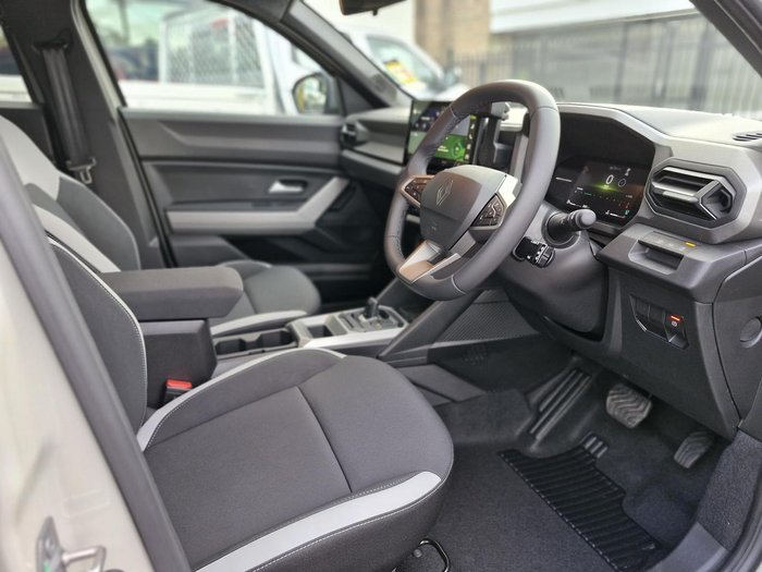 2025 Renault Duster Techno