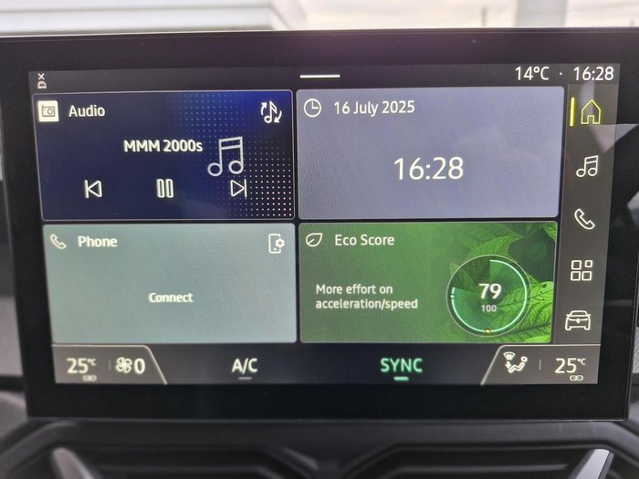 2025 Renault Duster Techno