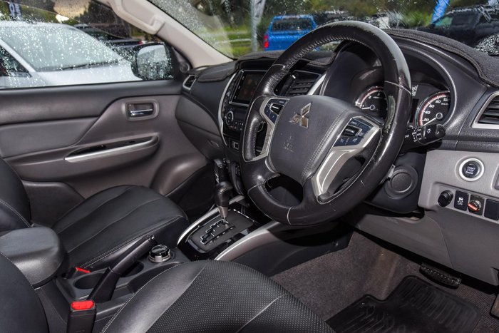 2017 Mitsubishi Triton Exceed