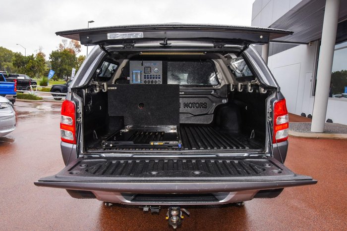 2017 Mitsubishi Triton Exceed