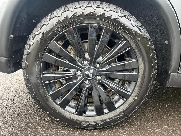 2019 Mitsubishi Outlander Black Edition