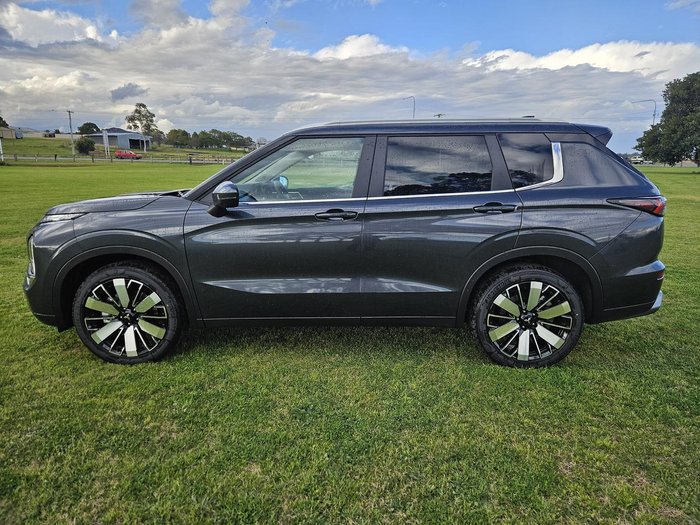 2025 Mitsubishi Outlander Aspire