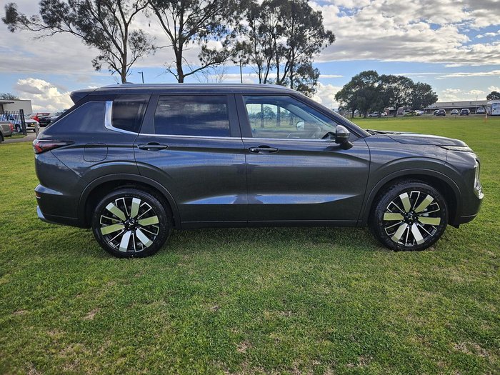 2025 Mitsubishi Outlander Aspire