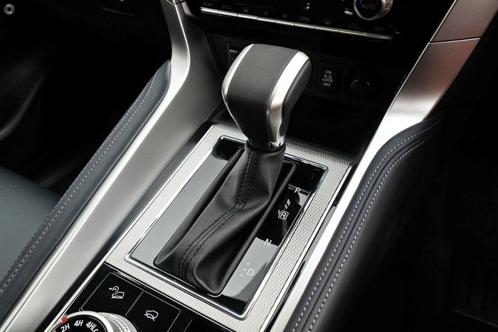 2025 Mitsubishi Pajero Sport Exceed