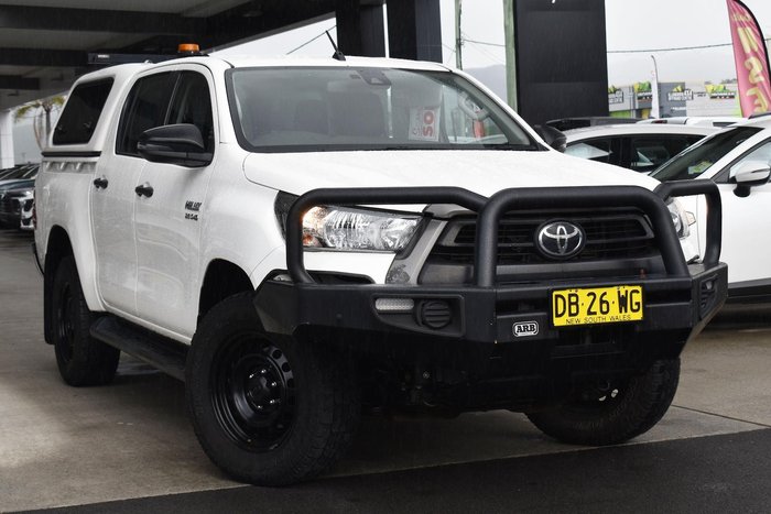 2021 Toyota Hilux SR