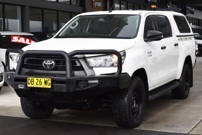 2021 Toyota Hilux SR