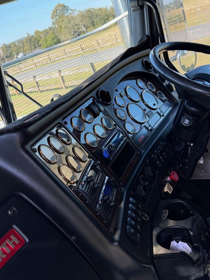 2020 Kenworth C509 140t - ENGINE REBUILT WHITE