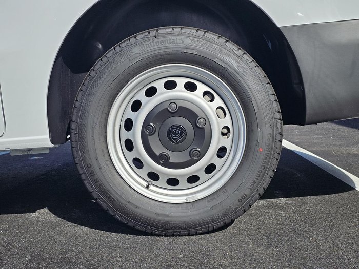 2025 Peugeot Expert Pro