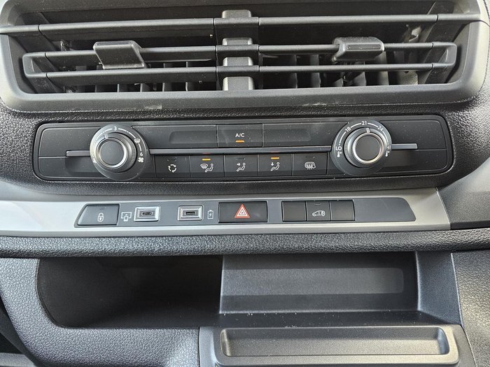 2025 Peugeot Expert Pro