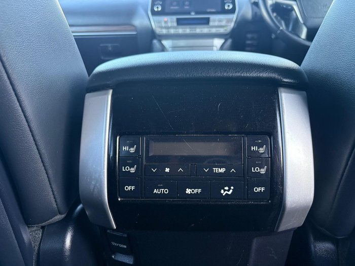 2021 Toyota Landcruiser Prado VX