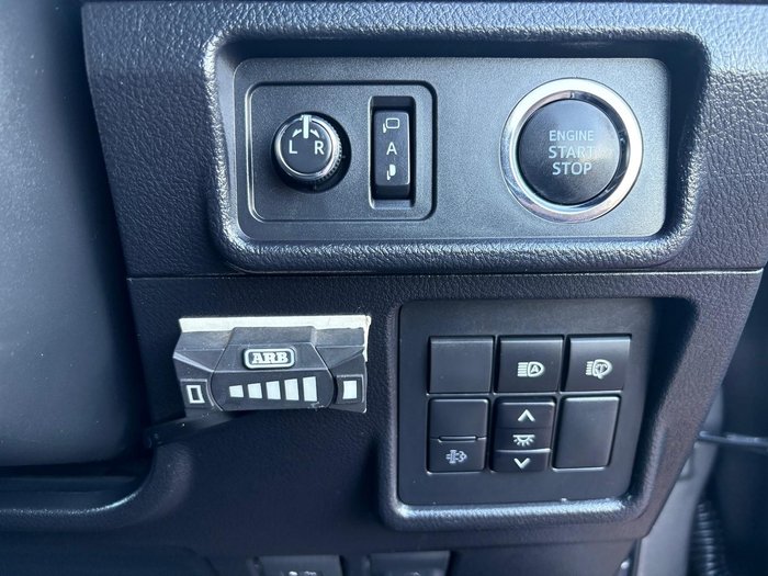 2021 Toyota Landcruiser Prado VX