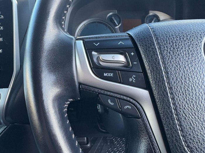 2021 Toyota Landcruiser Prado VX