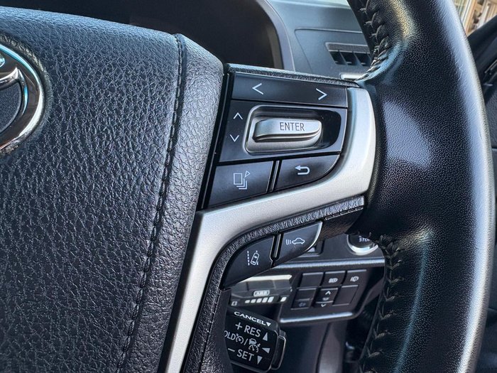 2021 Toyota Landcruiser Prado VX