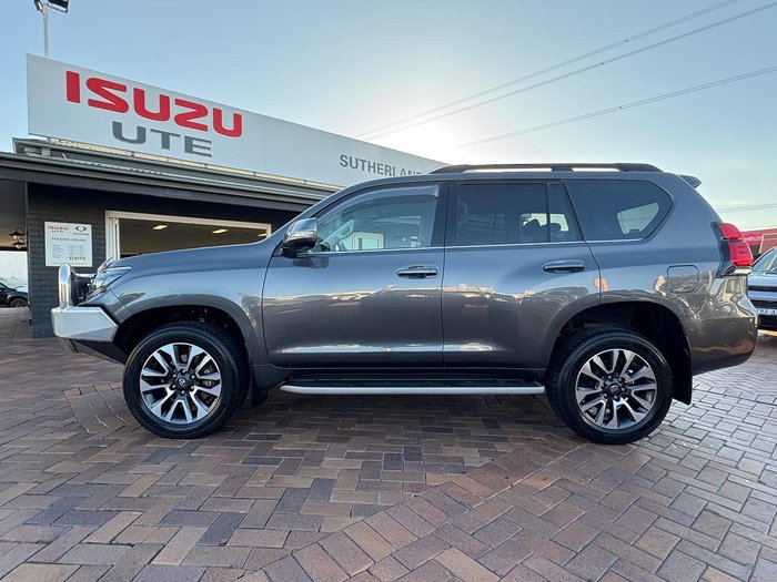 2021 Toyota Landcruiser Prado VX