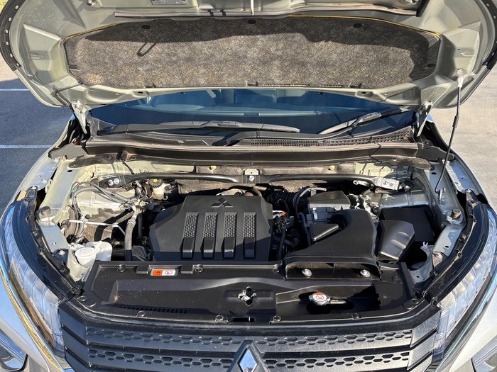 2023 Mitsubishi Eclipse Cross LS