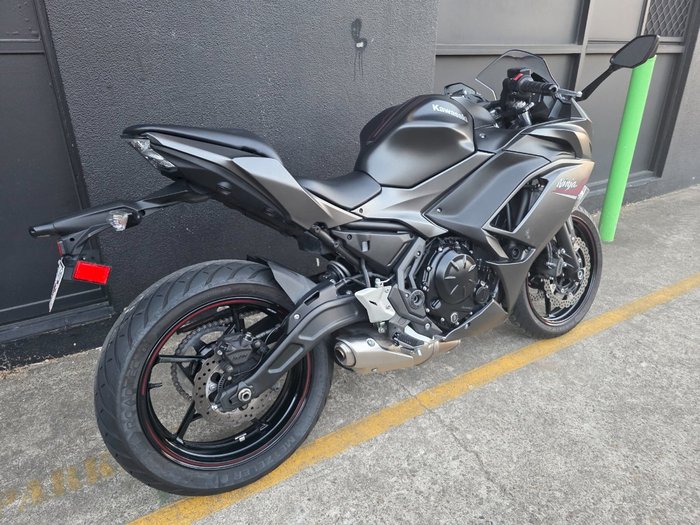 2022 Kawasaki NINJA 650L BLACK